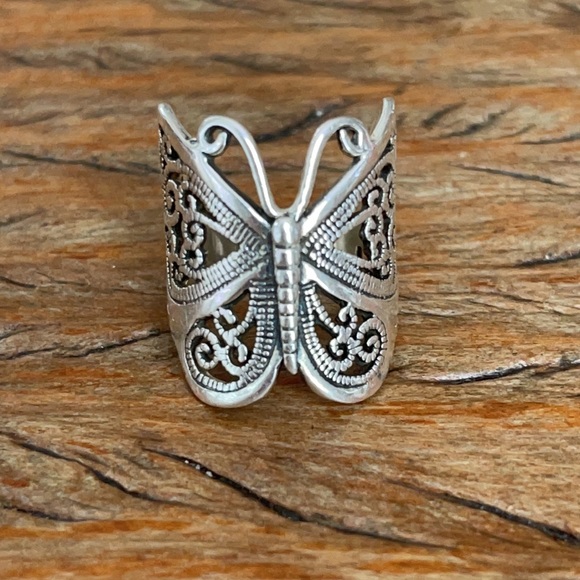 Butterfly ring in sterling silver